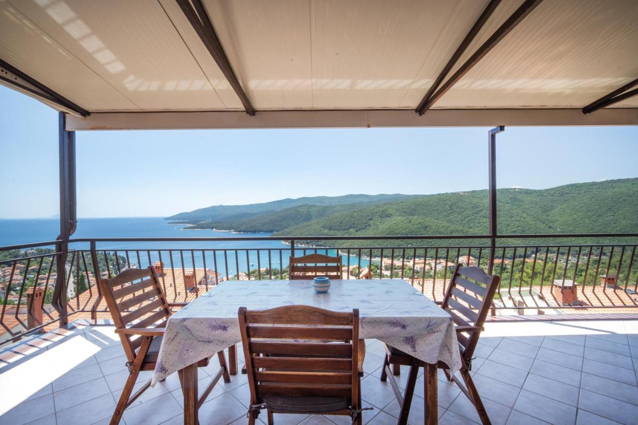 Apartments Oriana Рабац Екстериор снимка