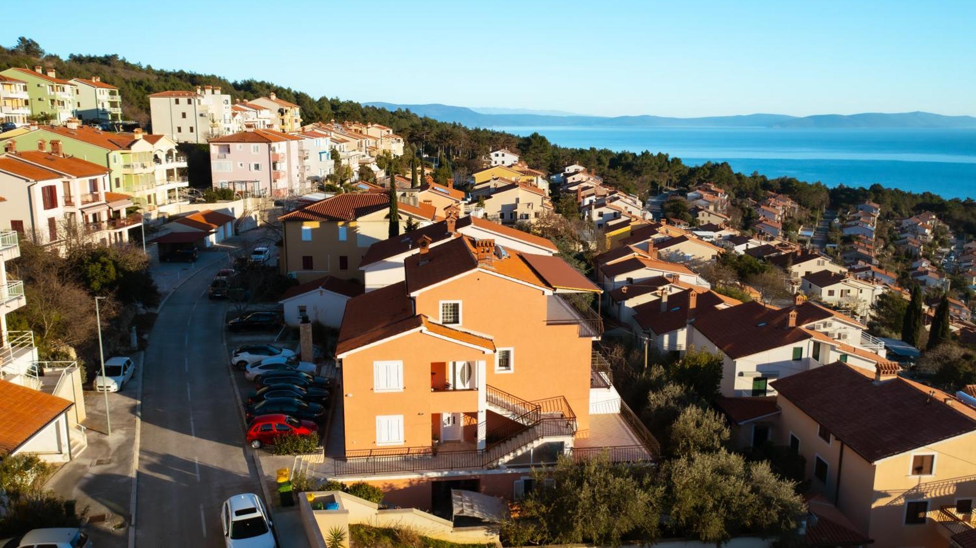 Apartments Oriana Рабац Екстериор снимка
