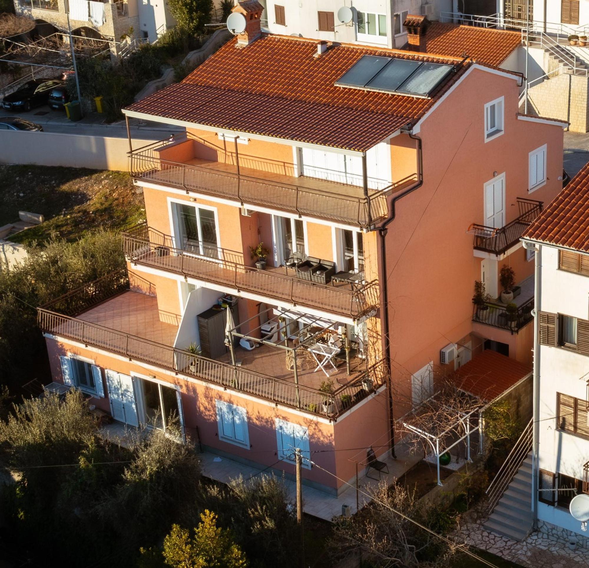 Apartments Oriana Рабац Екстериор снимка