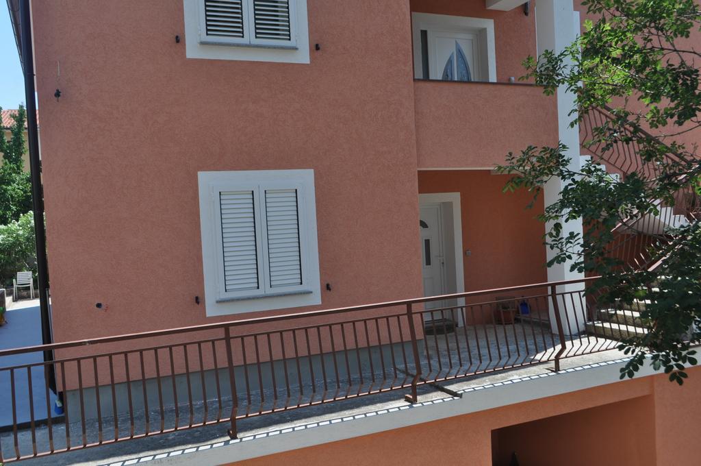 Apartments Oriana Рабац Екстериор снимка